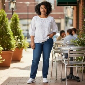 Christopher & Banks White Eyelet Lace Blouse 3/4 Sleeve Scalloped Hem XL
